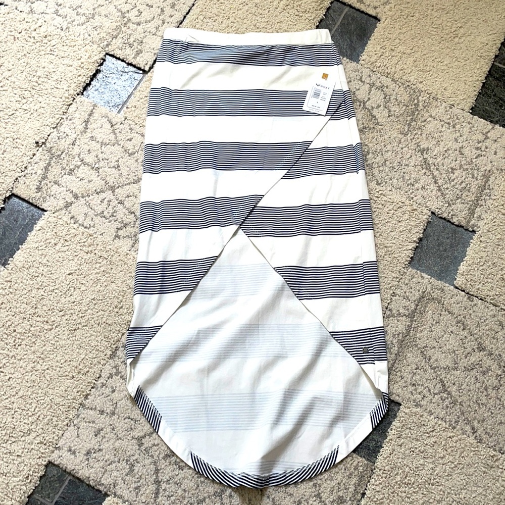 NWT Roxy wrap cotton skirt sz Small S
